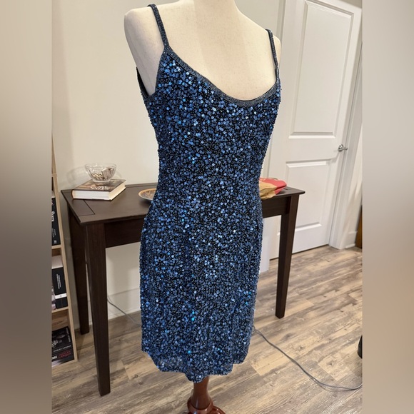 Oleg Cassini Blue Sequin Bodycon Cocktail Dress - Picture 2 of 6